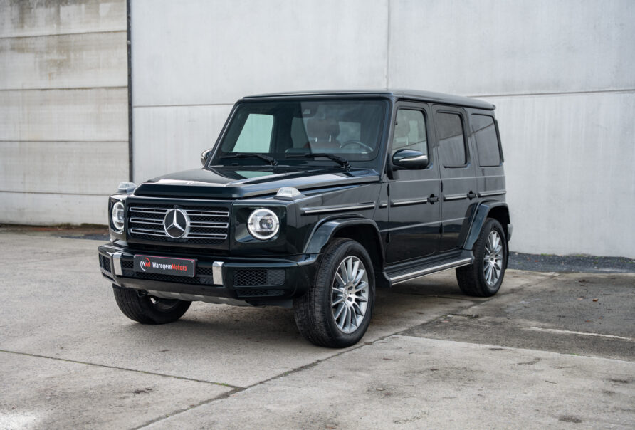 Mercedes Benz G donkergroen 04