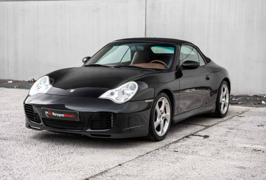 Porsche 996 Carrera 4 S Cabrio 52