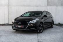 Hyundai i40 CR Di 04