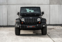 Jeep Sahara zwart 01