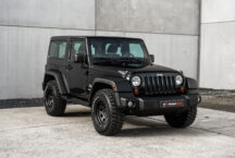 Jeep Sahara zwart 05