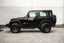 Jeep Sahara zwart 16