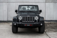 Jeep Wrangler Sahara zwart 16