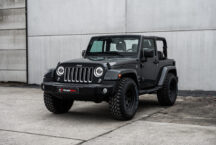 Jeep Wrangler Sahara zwart 17