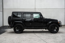 Jeep Wrangler zwart 5 deurs 40