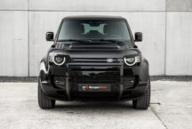 Land Rover Defender 01