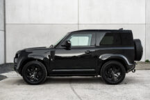 Land Rover Defender 18