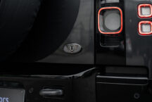Land Rover Defender V8 Urban 31