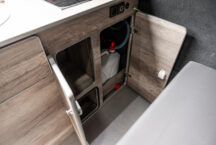 Volkswagen Crafter TDI Campervan 38