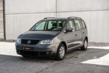 Volkswagen Touran 27