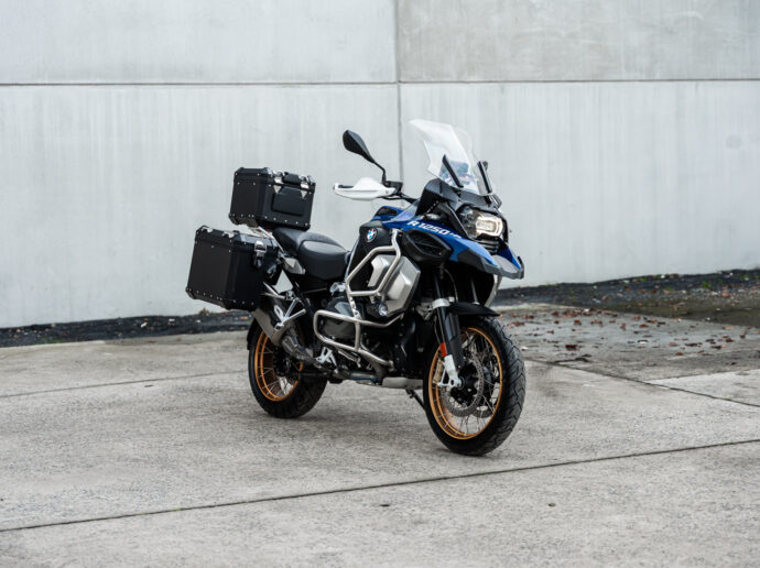 BMW R1250 GS Adventure - Akrapovic Exhaust - BMW Navigatie - Koffers