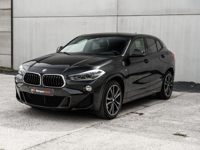 BMW X2 | X2 sDrive 18d | M-Pack | Pano | Full leather