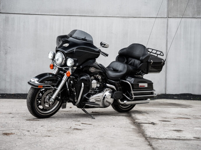 Harley-Davidson Ultra Classic - Black - Abs - Cruise Control