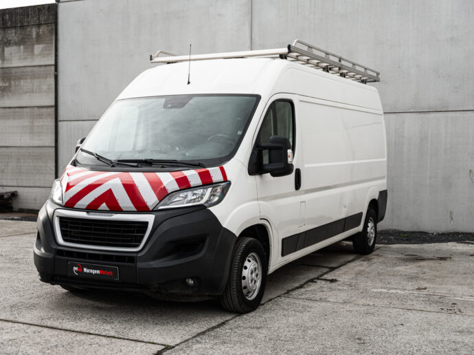 Peugeot Boxer Bestelwagen - Dakrek - Trekhaak