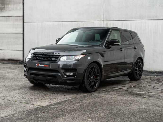 Range Rover Sport SDV6 HSE - LICHTE VRACHT - Trekhaak - Leder - Rode Remklauwen
